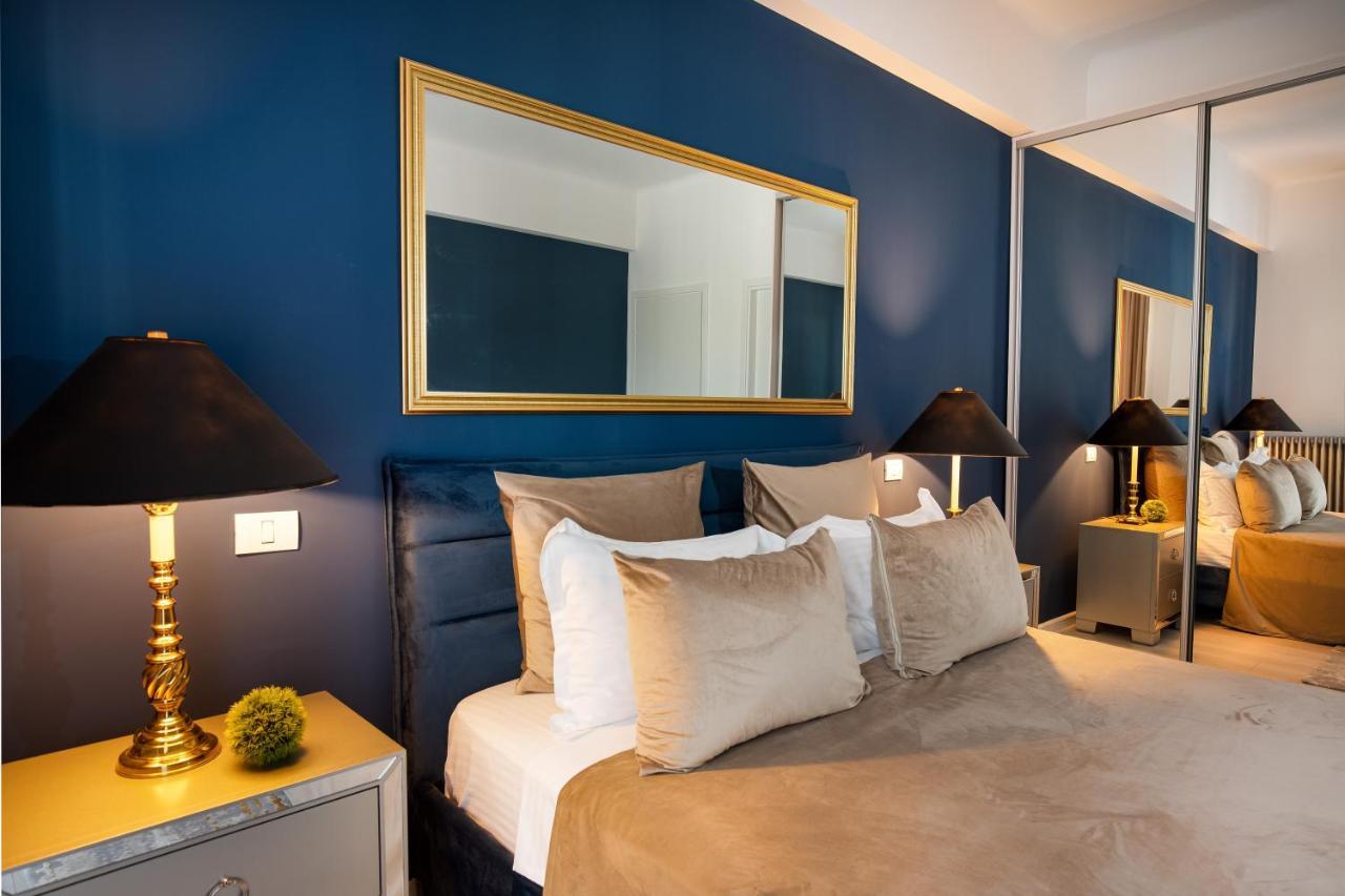 Metropole Apartments Studio Old City Bukarest Exteriör bild