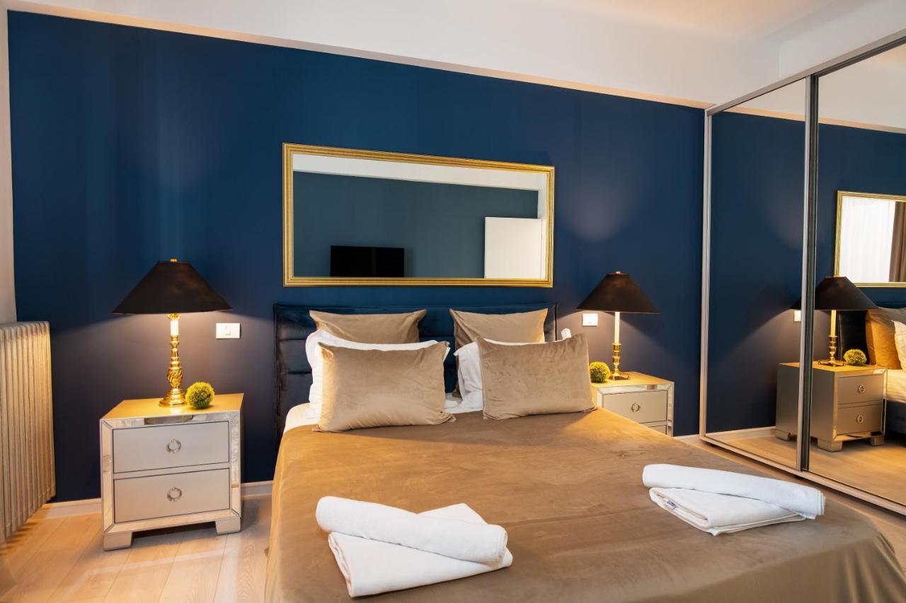 Metropole Apartments Studio Old City Bukarest Exteriör bild